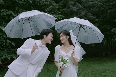 结婚下雨|结婚当天下雨婆婆说我不吉利？婚礼当天下雨有什么寓意兆头